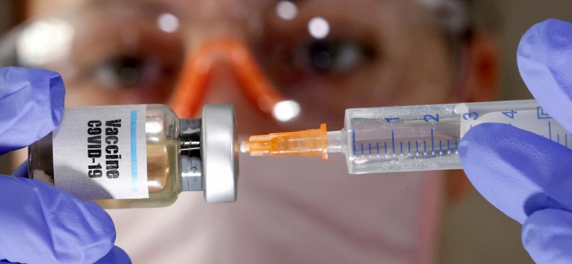 Випадки мутації коронавірусу в норок не вплинуть на випробування вакцини